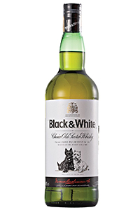 Black & White Blended Scotch Whisky. Image courtesy Diageo. 