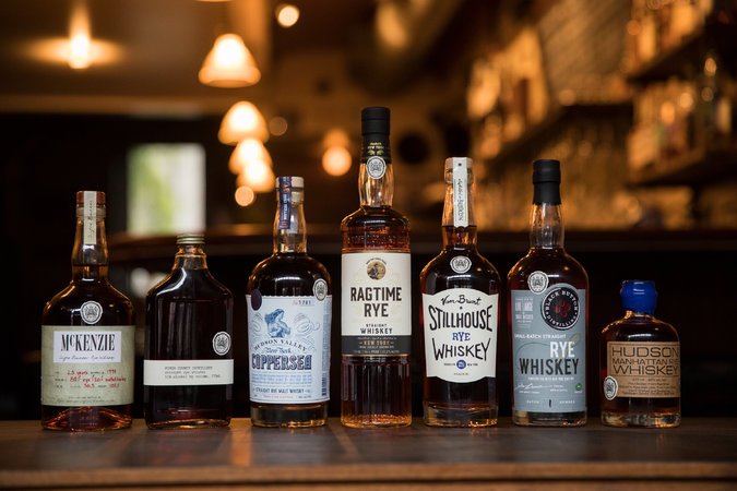 The first whiskies to carry the Empire Rye seal. Image courtesy Empire Rye Whiskey Association.