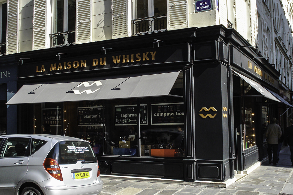 La Maison du Whisky on Rue d'Anjou in Paris. File photo ©2017, Mark Gillespie/CaskStrength Media.