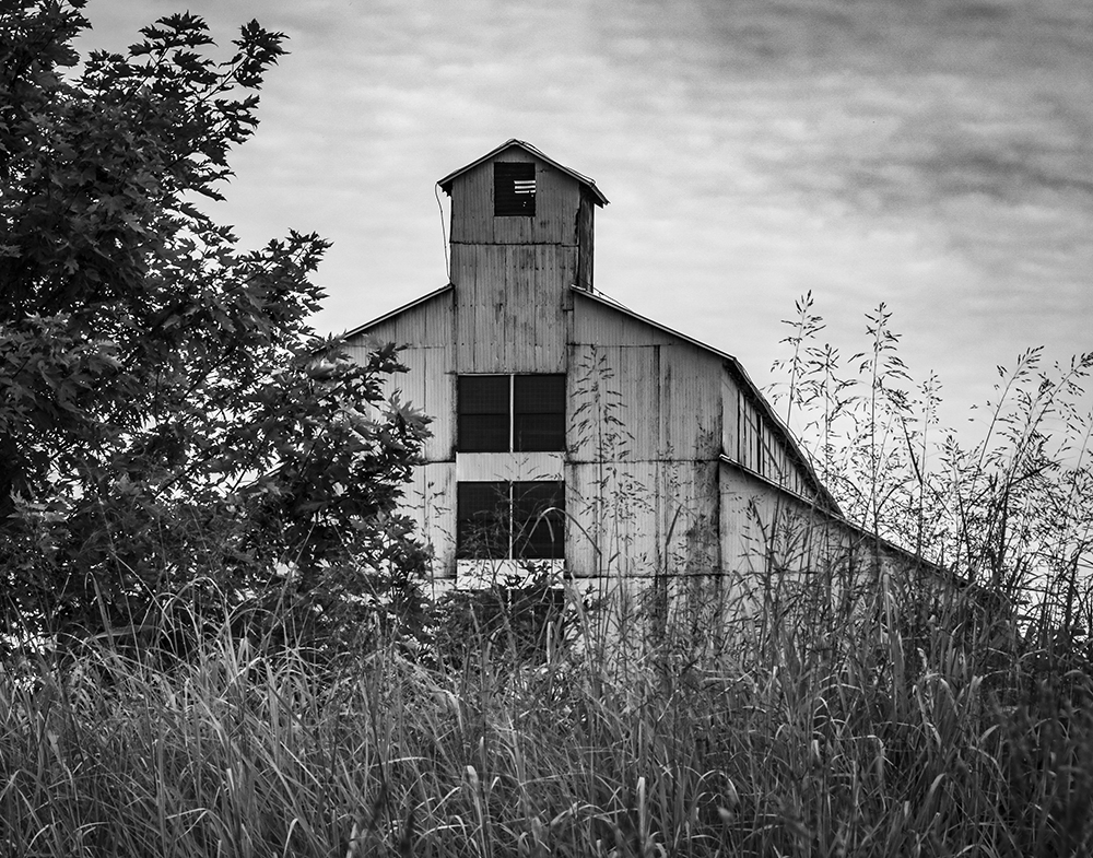 One of the historic Bourbon rickhouses in Deatsville, Kentucky at the old T.W. Samuels Distillery site. The warehouses are used now by Heaven Hill and Maker's Mark for their whiskies. Photo ©2020, Mark Gillespie/CaskStrength Media.