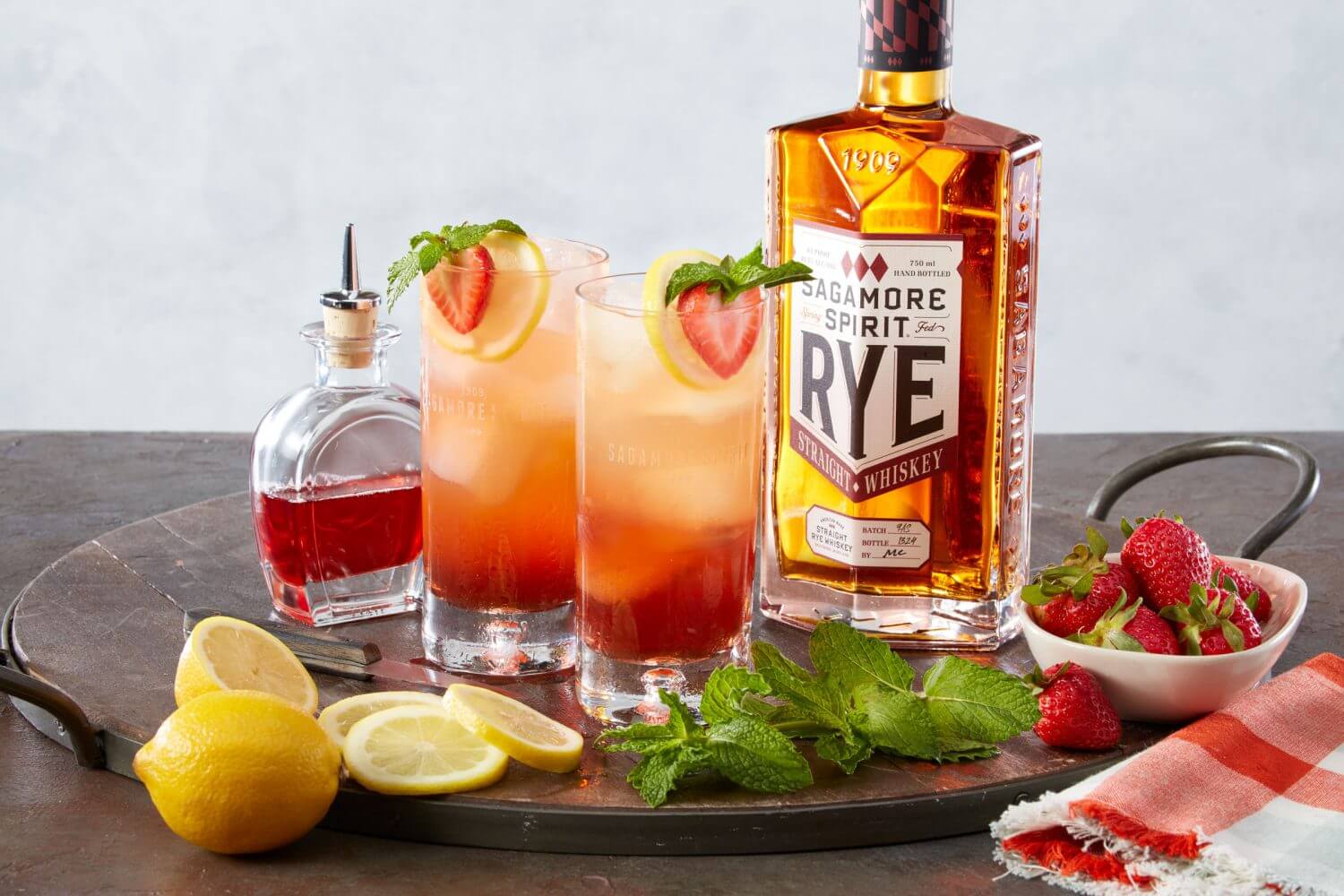 Whiskey Strawberry Lemonade WhiskyCast