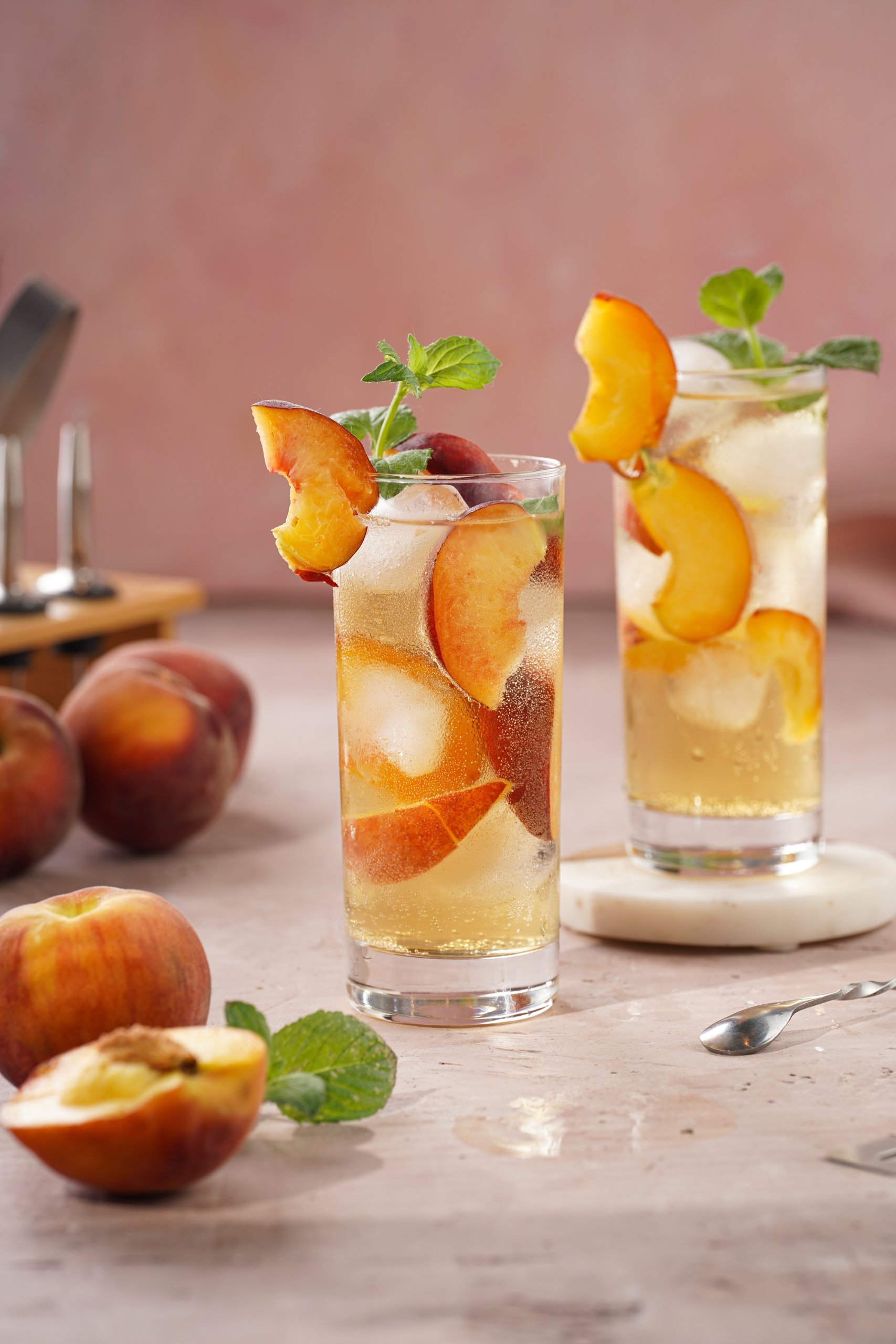 Dewar's 12 White Peach Palmer. Image courtesy Dewar's.